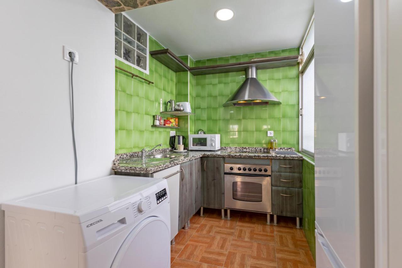 Charming 2 Bedroom Apartment At Triana Center By Oui Севилья Экстерьер фото