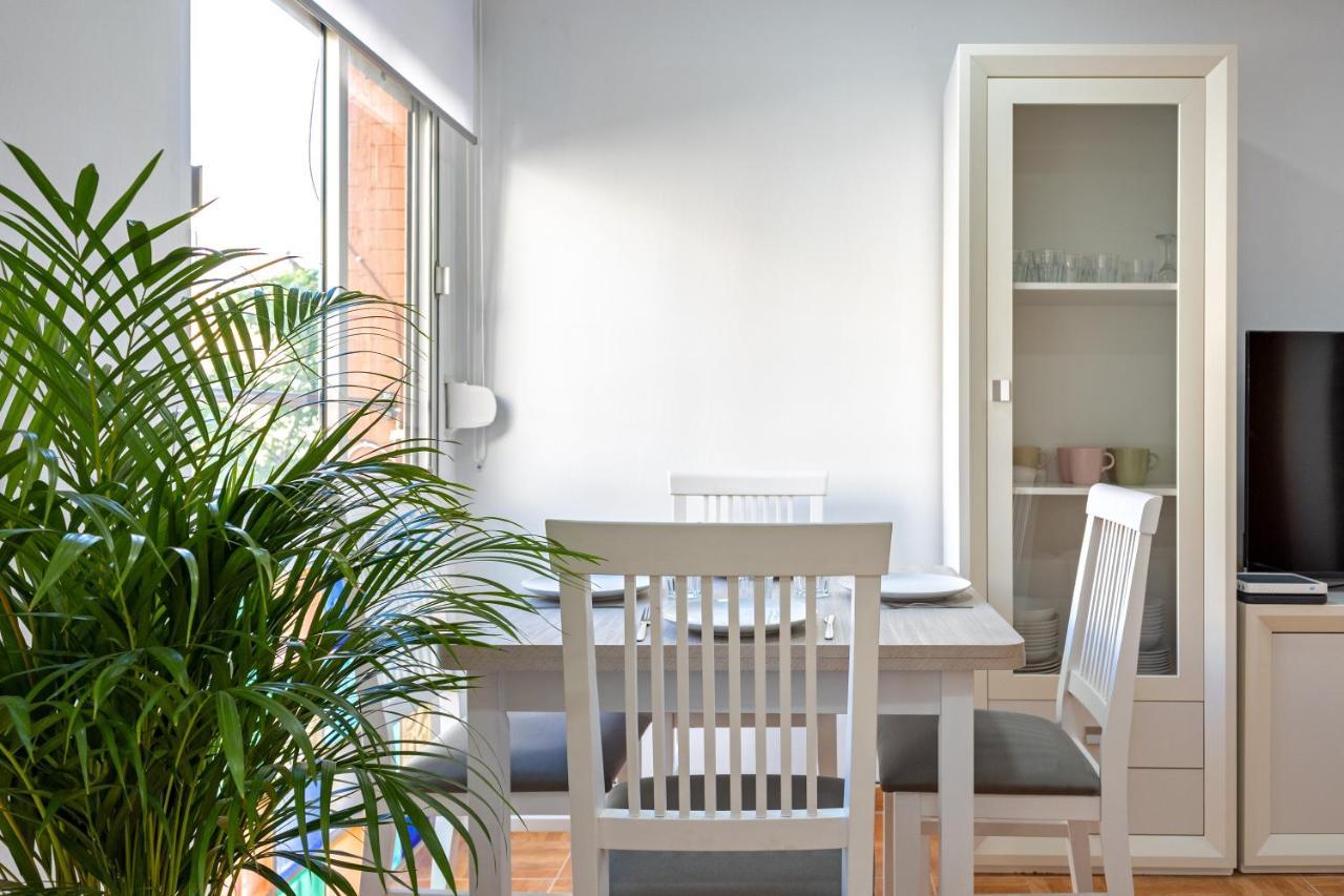 Charming 2 Bedroom Apartment At Triana Center By Oui Севилья Экстерьер фото